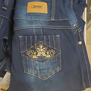 Colombian Jeans - Design 1